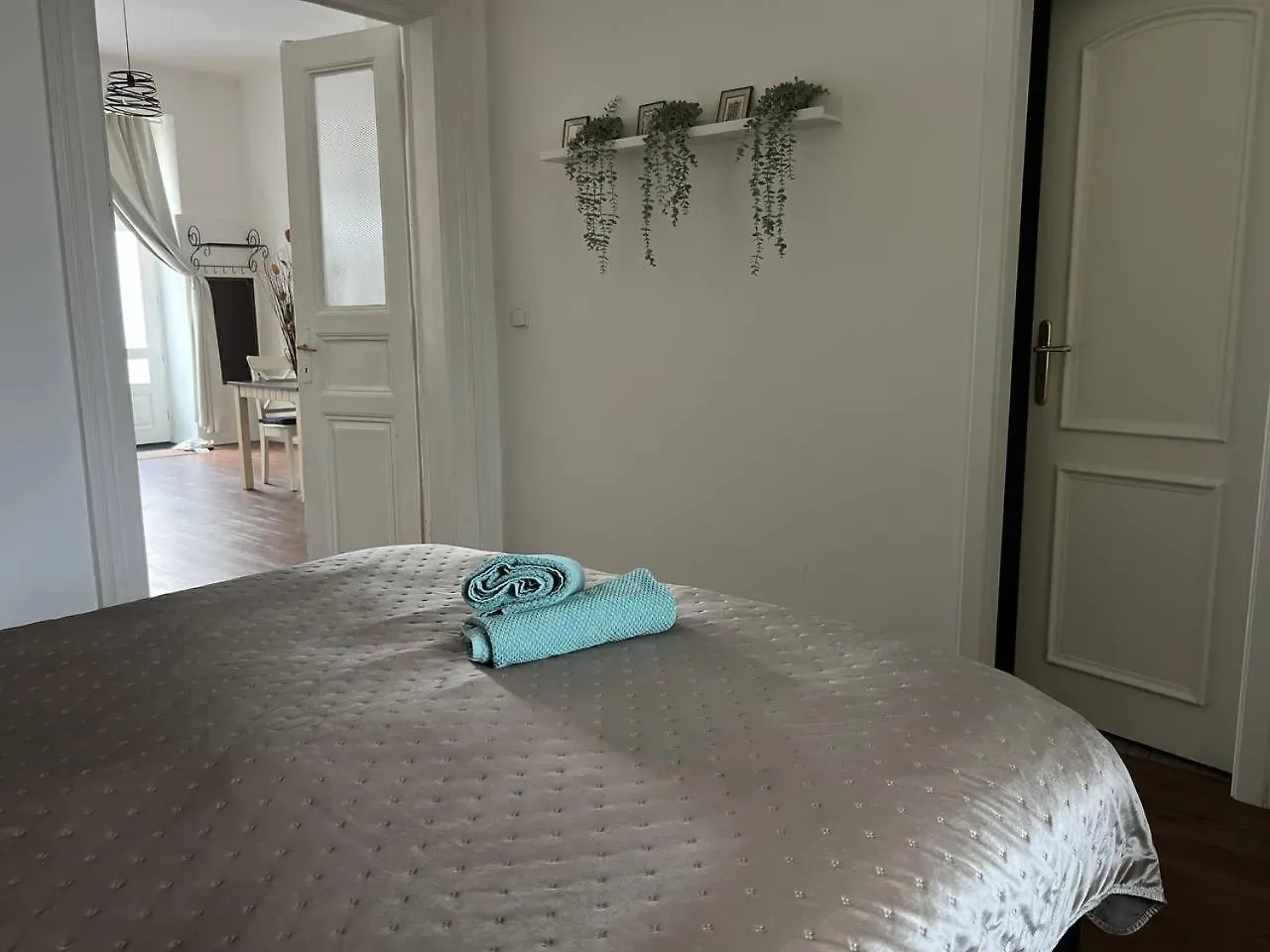 Apartamento Lovely Prague Havanska - With Free Parking República Checa